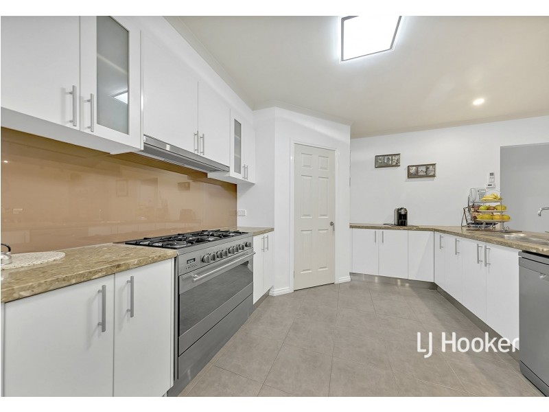 107 Roulston Way, Wallan VIC 3756