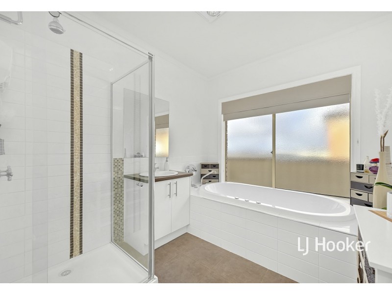 107 Roulston Way, Wallan VIC 3756