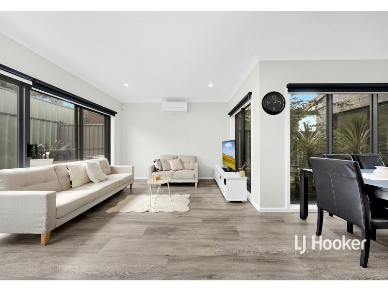 36 Wedding Drive, Wallan VIC 3756