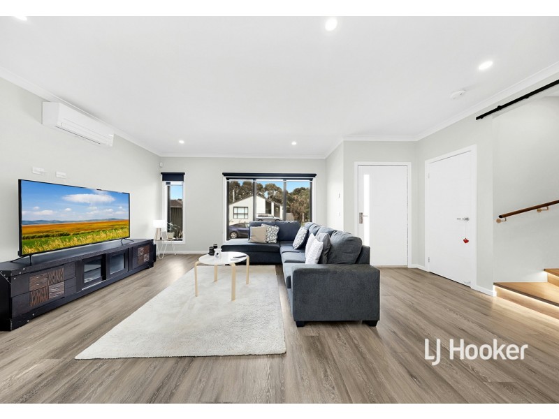 36 Wedding Drive, Wallan VIC 3756