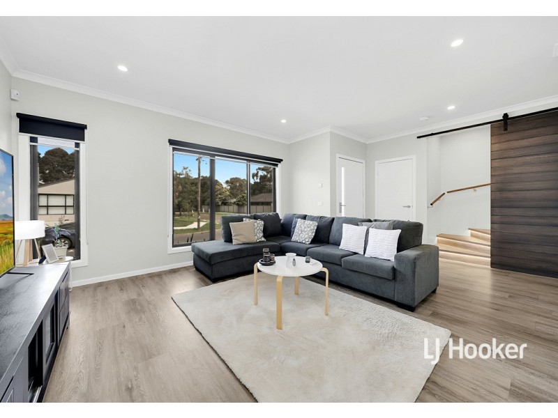 36 Wedding Drive, Wallan VIC 3756