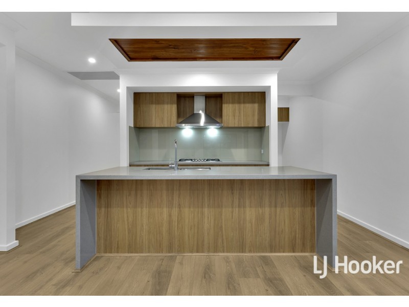 8 Mallow Street, Wallan VIC 3756