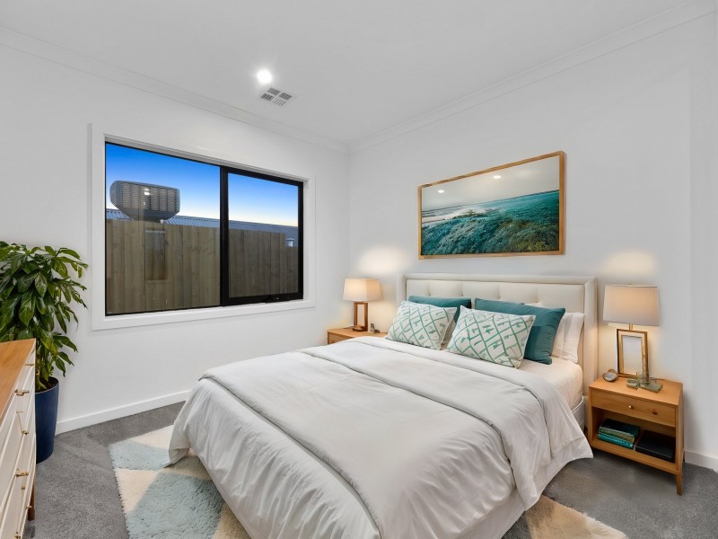 8 Mallow Street, Wallan VIC 3756