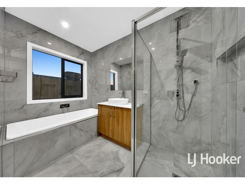 8 Mallow Street, Wallan VIC 3756