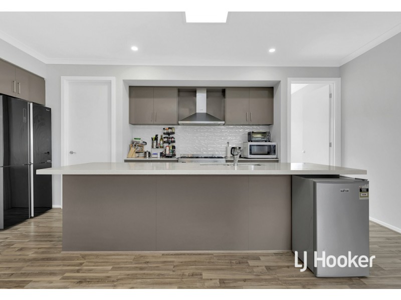 3 Hawk Way, Wallan VIC 3756