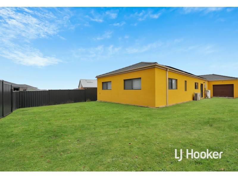 3 Hawk Way, Wallan VIC 3756