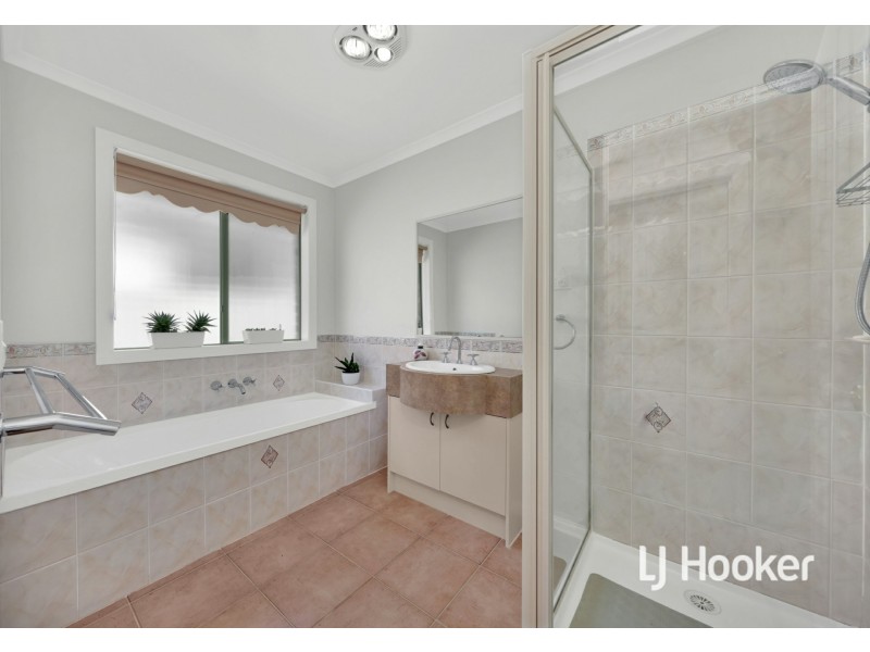 14 Poa Place, Wallan VIC 3756