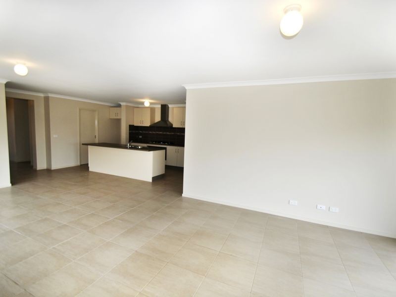 28 Cardinia Place, Wallan VIC 3756