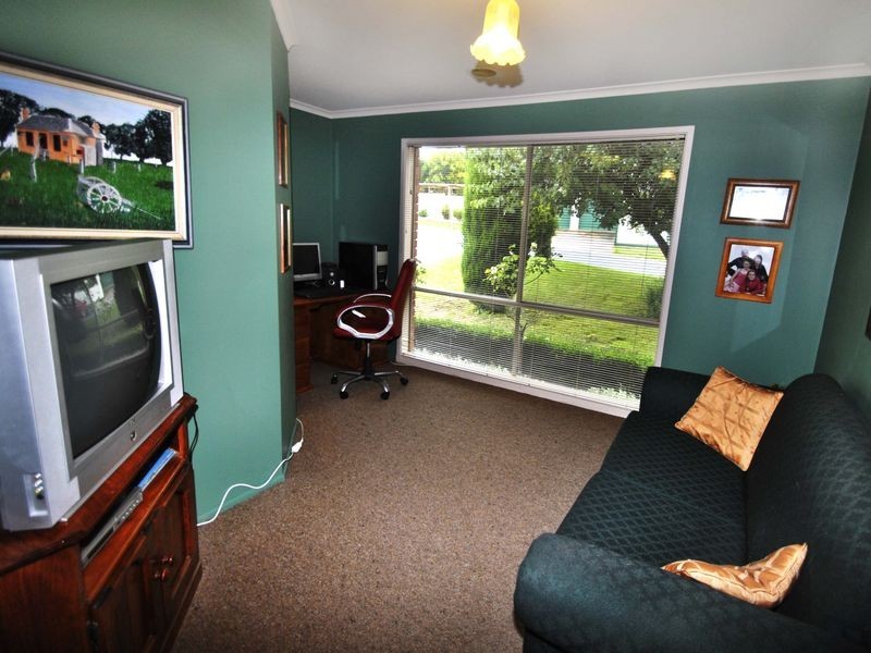 1 Raymond Court, Kilmore VIC 3764