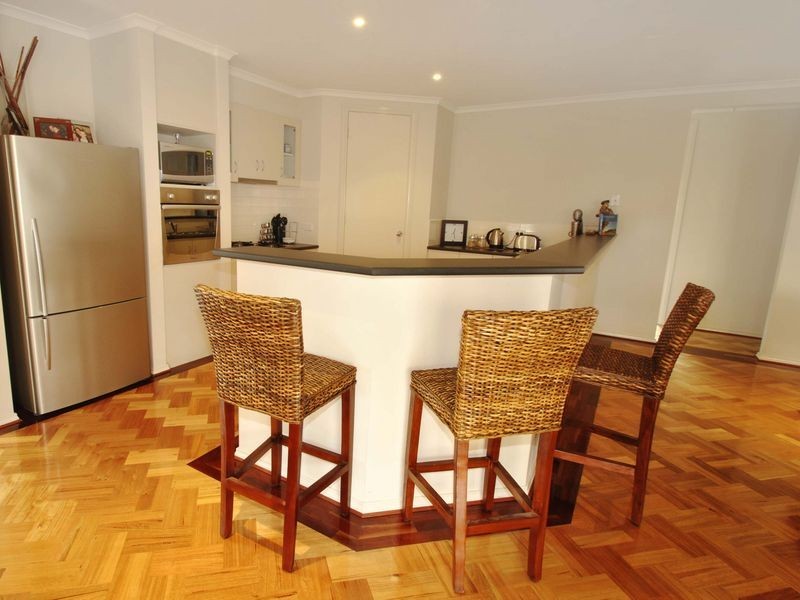 19 Augusta Way, Hidden Valley VIC 3756