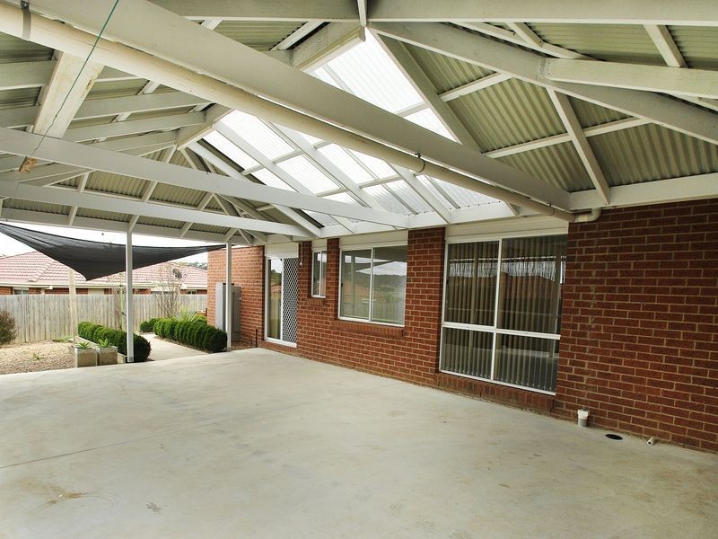 3 Thomas Place, Wallan VIC 3756