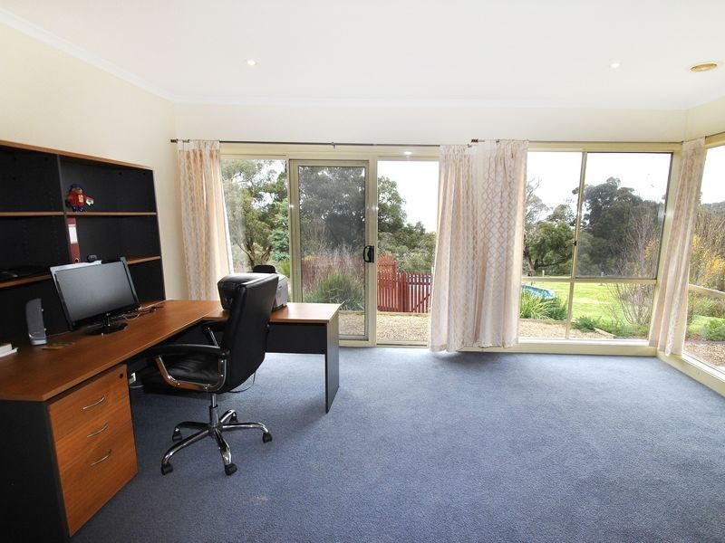 10 The Heights, Hidden Valley VIC 3756