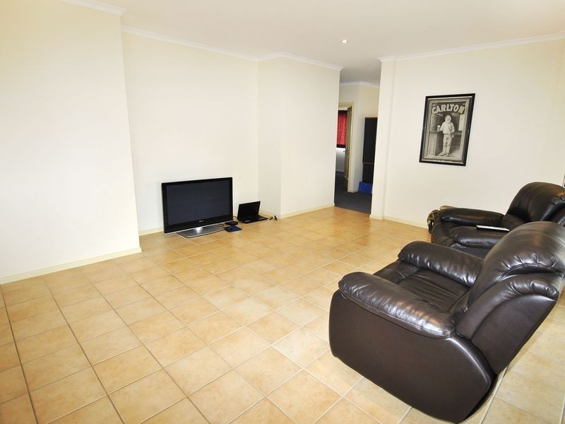 10 The Heights, Hidden Valley VIC 3756