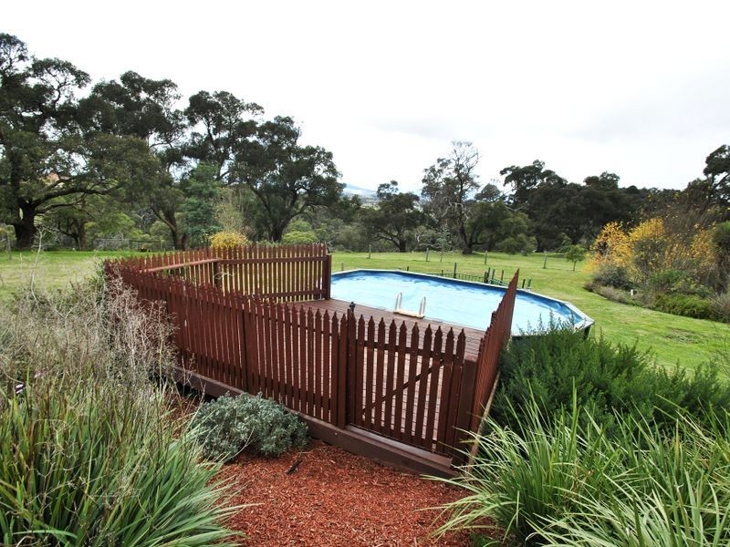 10 The Heights, Hidden Valley VIC 3756