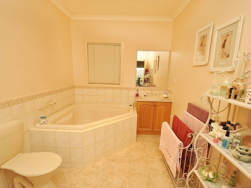 160 Smiths Lane, Broadford VIC 3658