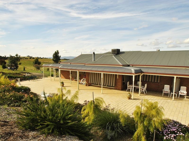 160 Smiths Lane, Broadford VIC 3658