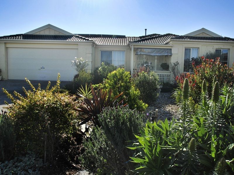 2 Crystal Close, Wallan VIC 3756