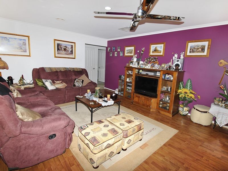 2 Crystal Close, Wallan VIC 3756