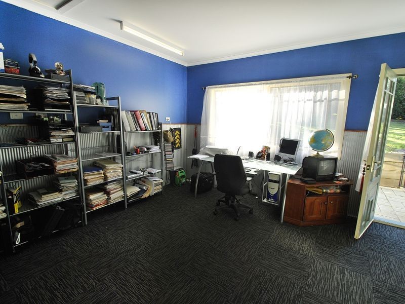 2 Randall Crescent, Wallan VIC 3756