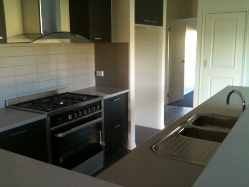 51 Pretty Sally Drive, Wallan VIC 3756