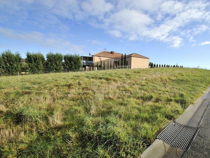 Lot 4 Uno Court, Hidden Valley VIC 3756