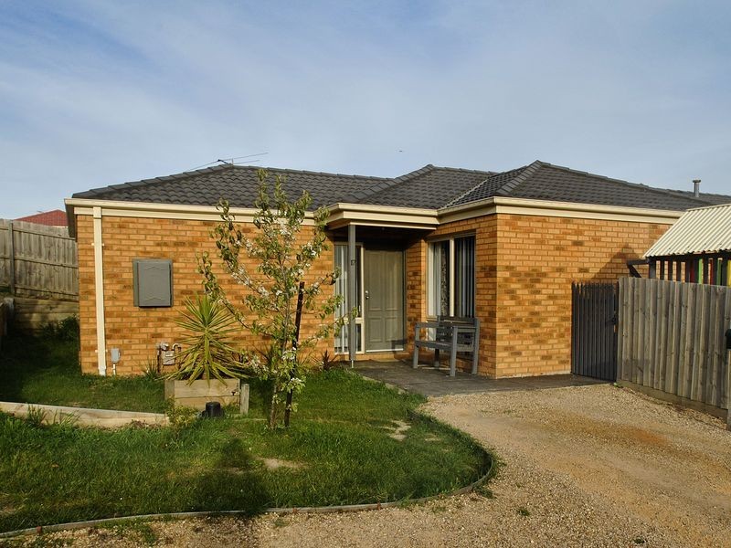 17 Pamela Court, Wallan VIC 3756