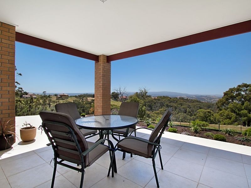 8 The Heights, Hidden Valley VIC 3756