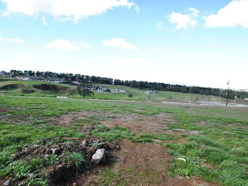 Lot 338 Pretty Sally Drive, Wallan VIC 3756