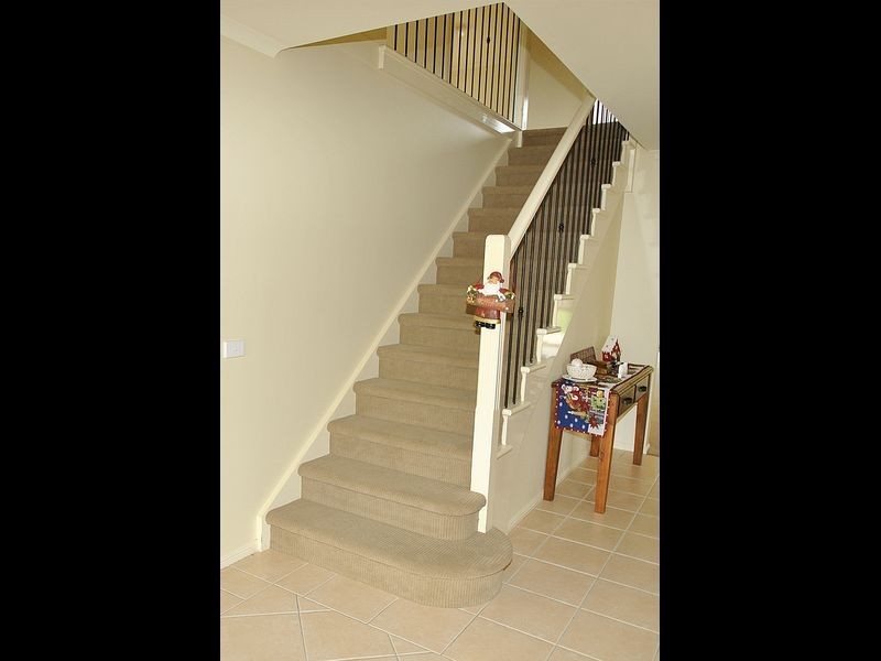 17 Augusta Way, Hidden Valley VIC 3756