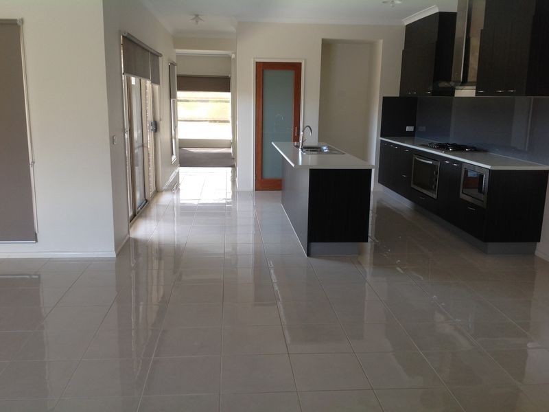 10 Palladium Circle, Beveridge VIC 3753