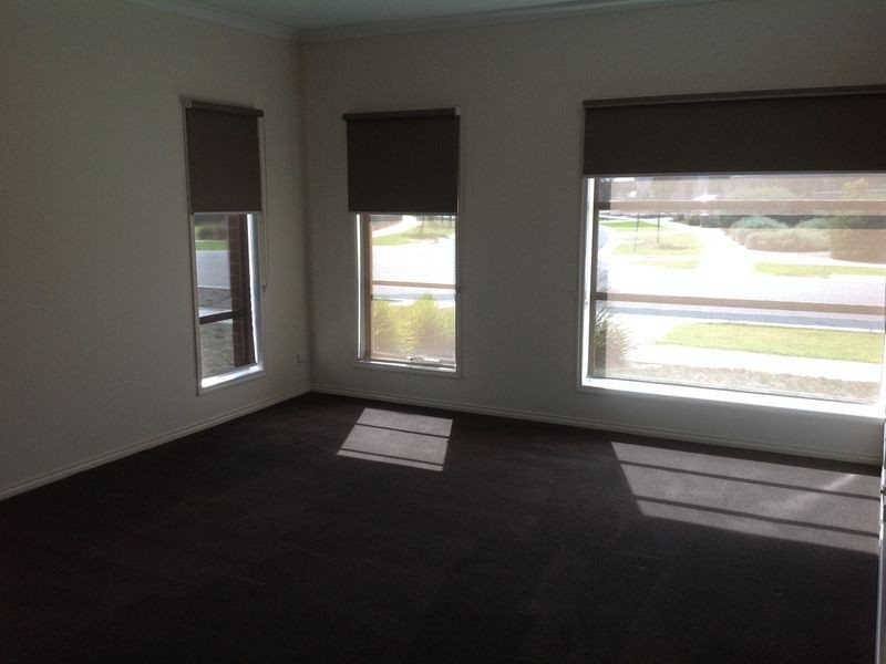 10 Palladium Circle, Beveridge VIC 3753