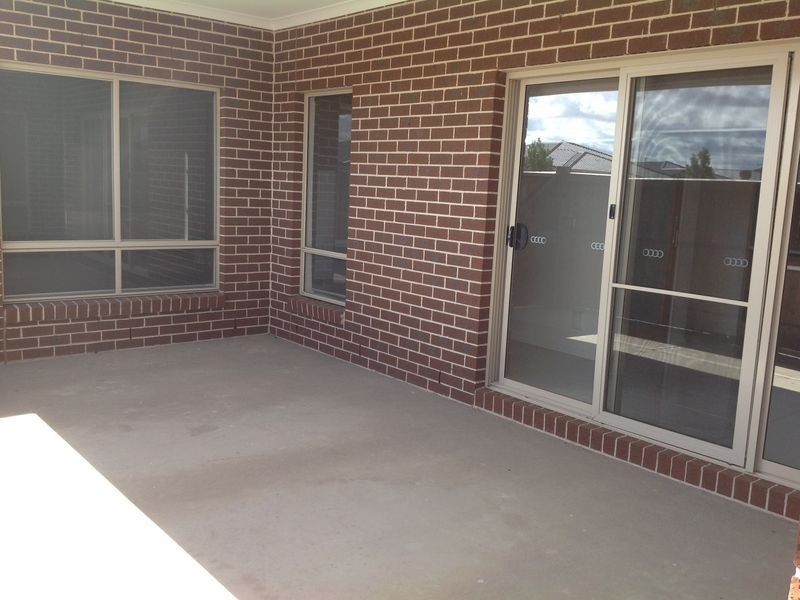 10 Palladium Circle, Beveridge VIC 3753