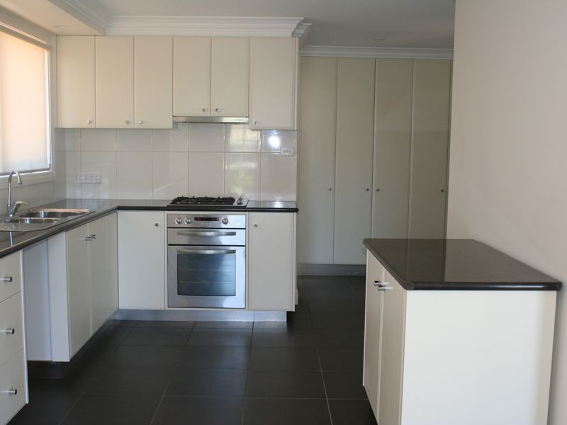 18 Raglan Street, Wallan VIC 3756