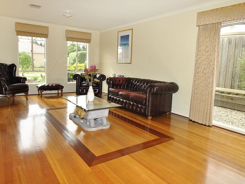 17 Augusta Way, Wallan VIC 3756