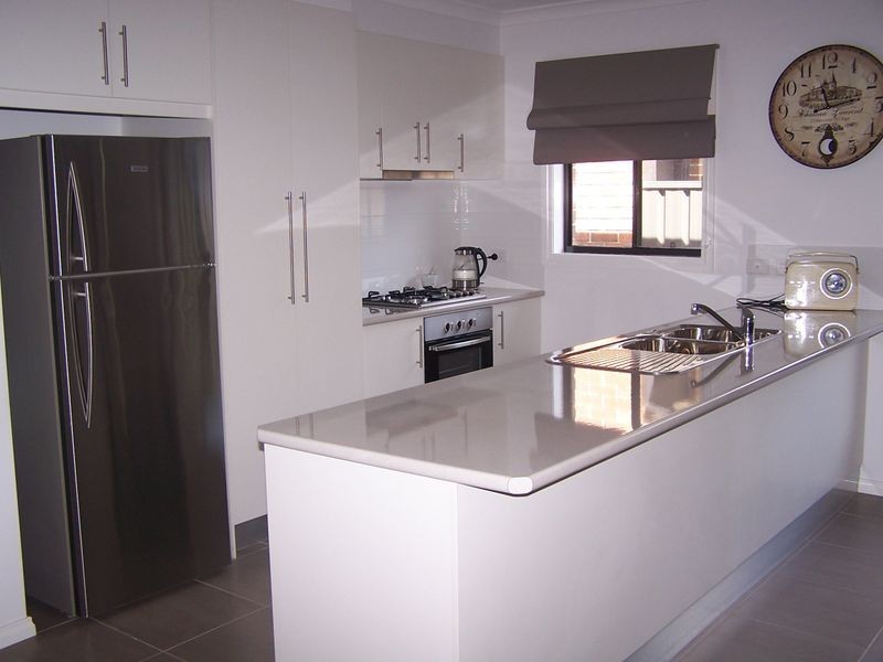 2/27 Stanley Street, Wallan VIC 3756