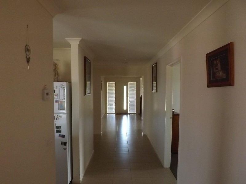 97 Valley Drive, Hidden Valley VIC 3756