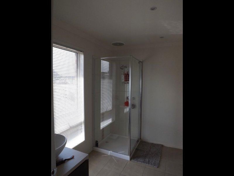 97 Valley Drive, Hidden Valley VIC 3756