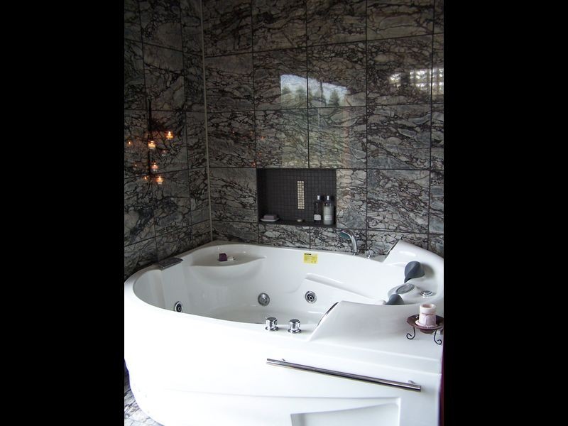 9 Ironbark Court, Hidden Valley VIC 3756