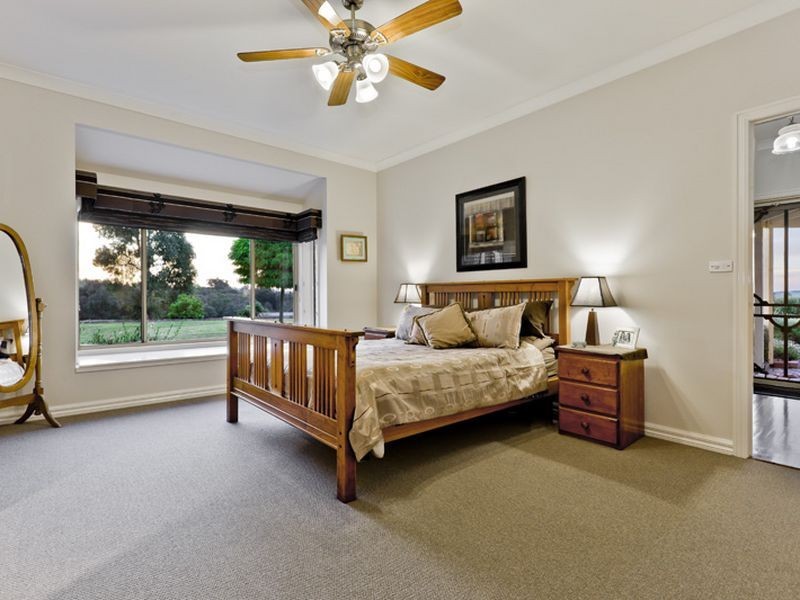 38 Baden Drive, Wandong VIC 3758