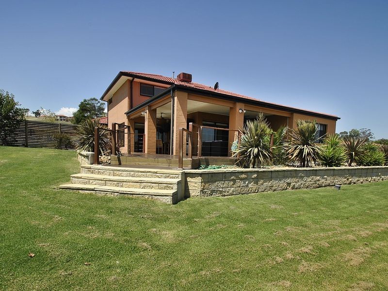 1790 Valley Drive, Hidden Valley VIC 3756