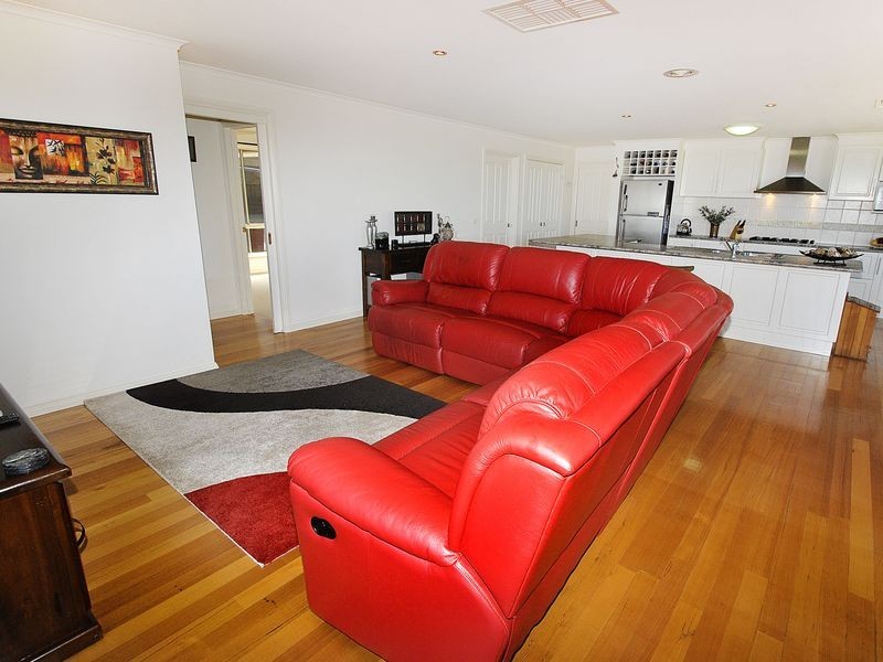 13 Poa Place, Wallan VIC 3756