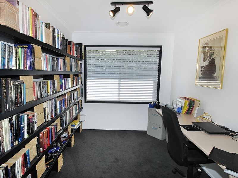 36 Roulston Way, Wallan VIC 3756