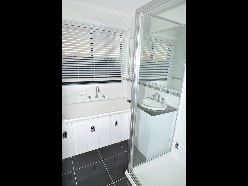 5 Lisa Place, Wallan VIC 3756