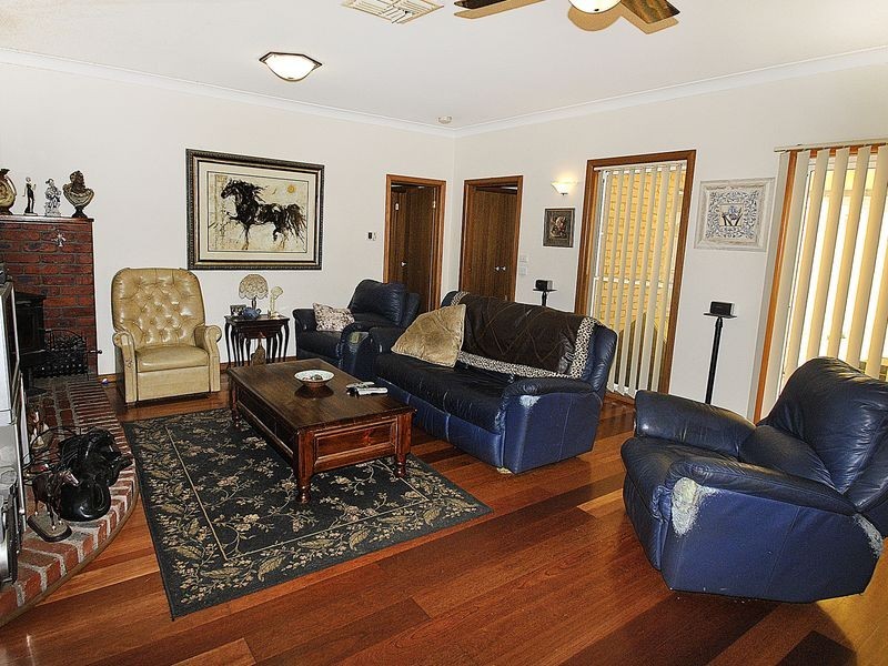 88 North Mountain Road, Wandong VIC 3758