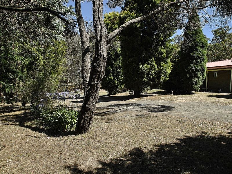 88 North Mountain Road, Wandong VIC 3758