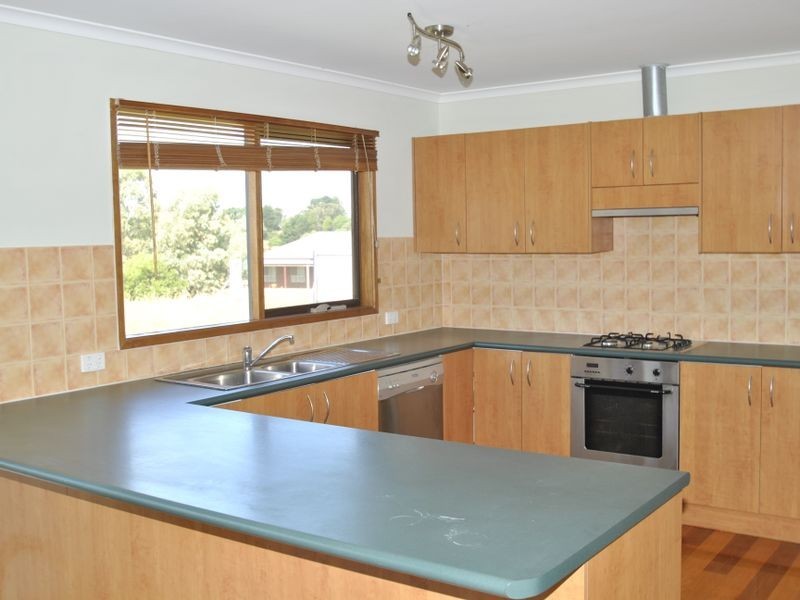 4 Lantern Court, Wallan VIC 3756