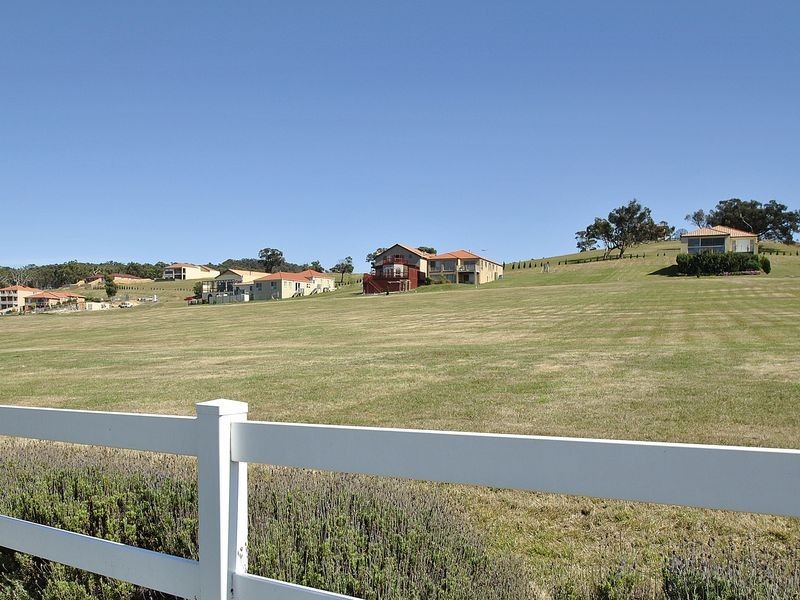 53 Siena Way, Hidden Valley VIC 3756