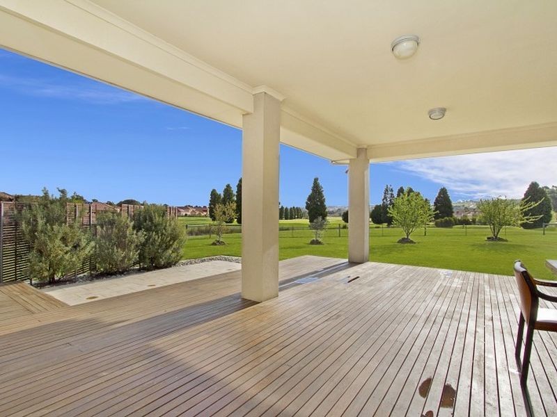 38 St Andrews Close, Hidden Valley VIC 3756