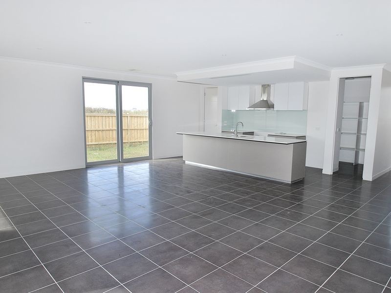 111 Wallara Waters Boulevard, Wallan VIC 3756