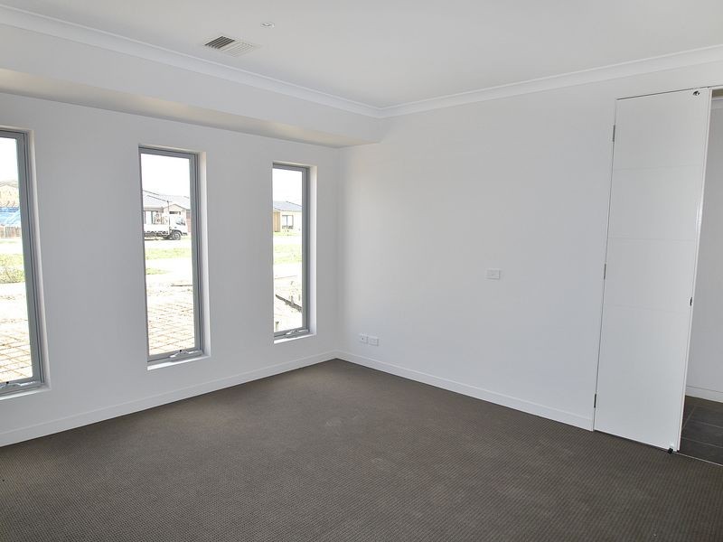 111 Wallara Waters Boulevard, Wallan VIC 3756